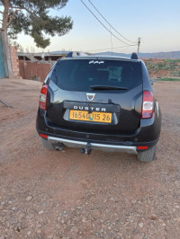 voitures-dacia-duster-2015-khams-djouamaa-medea-algerie