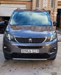 voitures-peugeot-rifter-2022-el-eulma-setif-algerie