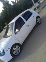 voitures-renault-clio-campus-2013-bye-abou-el-hassan-chlef-algerie