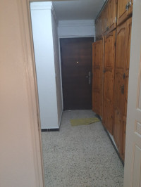 appartement-location-f3-alger-bab-ezzouar-algerie