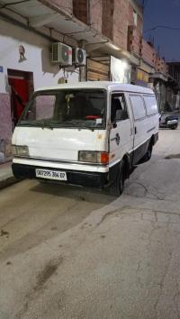 utilitaire-mazda-e2000-1984-sidi-okba-biskra-algerie