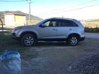 automobiles-kia-sorento-2010-كيا-سورانتو-ben-el-ouiden-skikda-algerie