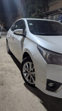 voitures-toyota-corolla-2014-biskra-algerie