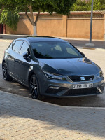 voitures-seat-leon-2018-fr-ain-defla-algerie