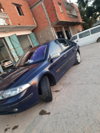 voitures-renault-laguna-2-2002-dynamique-tenes-chlef-algerie