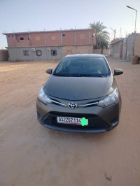 voitures-toyota-yaris-sedan-2014-ouargla-algerie