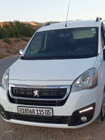 voitures-peugeot-partner-2015-batna-algerie