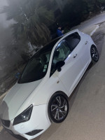 voitures-seat-ibiza-2015-black-line-bir-el-djir-oran-algerie