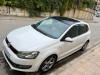 voitures-volkswagen-polo-2013-life-el-bouni-annaba-algerie