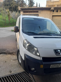 fourgon-expert-peugeot-2008-setif-algerie