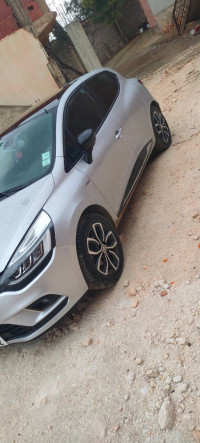 voitures-renault-clio-4-2022-limited-2-oued-sly-chlef-algerie