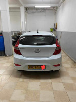 voitures-hyundai-accent-rb-5-portes-2017-batna-algerie