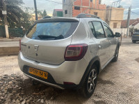 voitures-dacia-sandero-2014-stepway-alger-centre-algerie