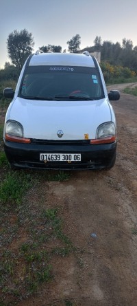 السيارات-النفعية-renault-kangoo-2000-أميزور-بجاية-الجزائر