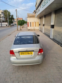 voitures-chevrolet-aveo-4-portes-2004-el-harrach-alger-algerie