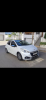 voitures-peugeot-208-2015-allure-facelift-tizi-ouzou-algerie