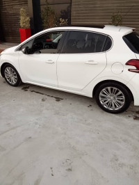 voitures-peugeot-208-2018-allure-facelift-les-eucalyptus-alger-algerie