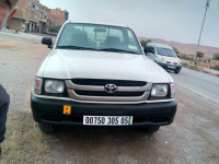 utilitaire-toyota-hilux-2005-batna-algerie