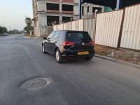 moyenne-berline-volkswagen-golf-7-2015-cup-staoueli-alger-algerie