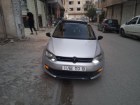 voitures-volkswagen-polo-2013-black-et-silver-bouira-algerie