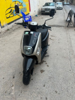 motos-scooters-vms-cuxi-2023-oran-algerie