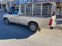 voitures-toyota-hilux-2012-oum-el-bouaghi-algerie