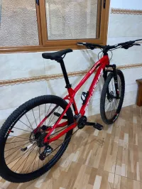Vélo rock machine 