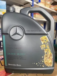 Huile moteur d’origine Mercedes benz 