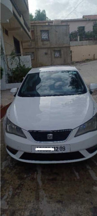 voitures-seat-ibiza-2012-fully-blida-algerie