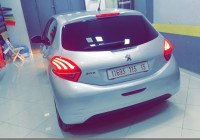 voitures-peugeot-208-2015-active-facelift-remchi-tlemcen-algerie