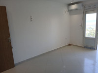 appartement-vente-f2-alger-bordj-el-kiffan-algerie