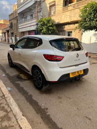 voitures-renault-clio-4-2015-limited-mostaganem-algerie