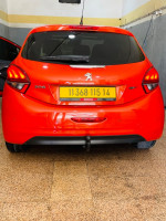 citadine-peugeot-208-2015-roland-garros-tiaret-algerie