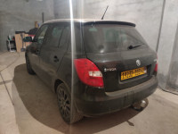 voitures-skoda-fabia-2013-style-ferdjioua-mila-algerie