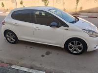 سيارات-peugeot-208-2015-style-لارباع-البليدة-الجزائر