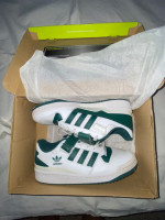 basquettes-adidas-forum-low-saoula-alger-algerie