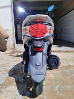 motos-scooters-sym-st-2023-batna-algerie