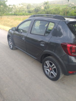 voitures-dacia-sandero-2019-stepway-les-eucalyptus-alger-algerie