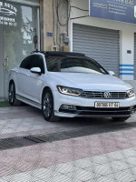 grande-berline-volkswagen-passat-2017-r-line-ain-mlila-oum-el-bouaghi-algerie