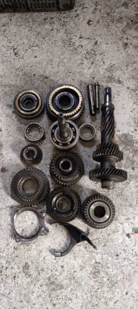 Pièces détachées 