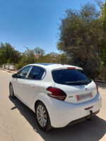 voitures-peugeot-208-2019-allure-facelift-draria-alger-algerie