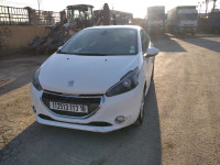 voitures-peugeot-208-2013-el-harrach-alger-algerie