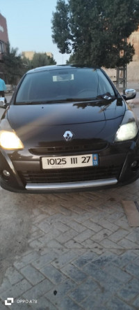 voitures-renault-clio-3-2011-night-and-day-bouguirat-mostaganem-algerie