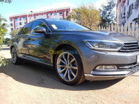 voitures-volkswagen-passat-2017-r-line-alger-centre-algerie