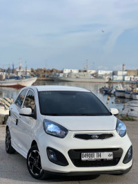 voitures-kia-picanto-2014-pop-collo-skikda-algerie