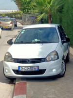 voitures-renault-clio-campus-2012-bye-bordj-el-kiffan-alger-algerie