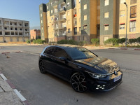 voitures-volkswagen-golf-8-2023-gtd-200-ch-blida-algerie