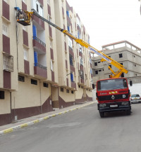 camion-renault-nacelle-telescopique-14m-1984-setif-algerie