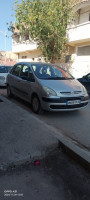 voitures-citroen-xsara-picasso-2001-berrouaghia-medea-algerie