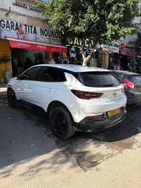 voitures-opel-grandland-2023-reghaia-alger-algerie